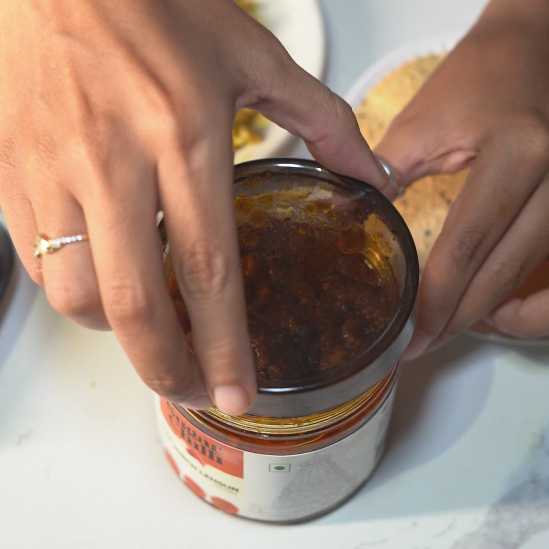 Patakha Lal Mirch Lehsun Chutney